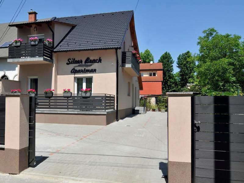 Silver Beach Apartments Siófok Kültér fotó